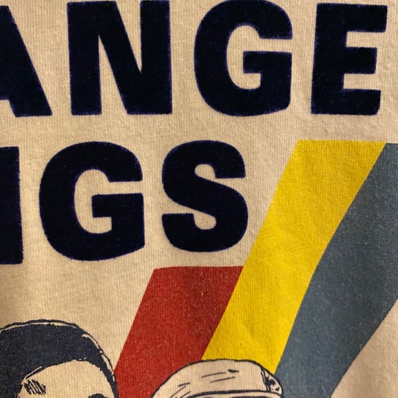 Stranger Things © Long Sleeve Velvet Lettering - Picture 4 of 5